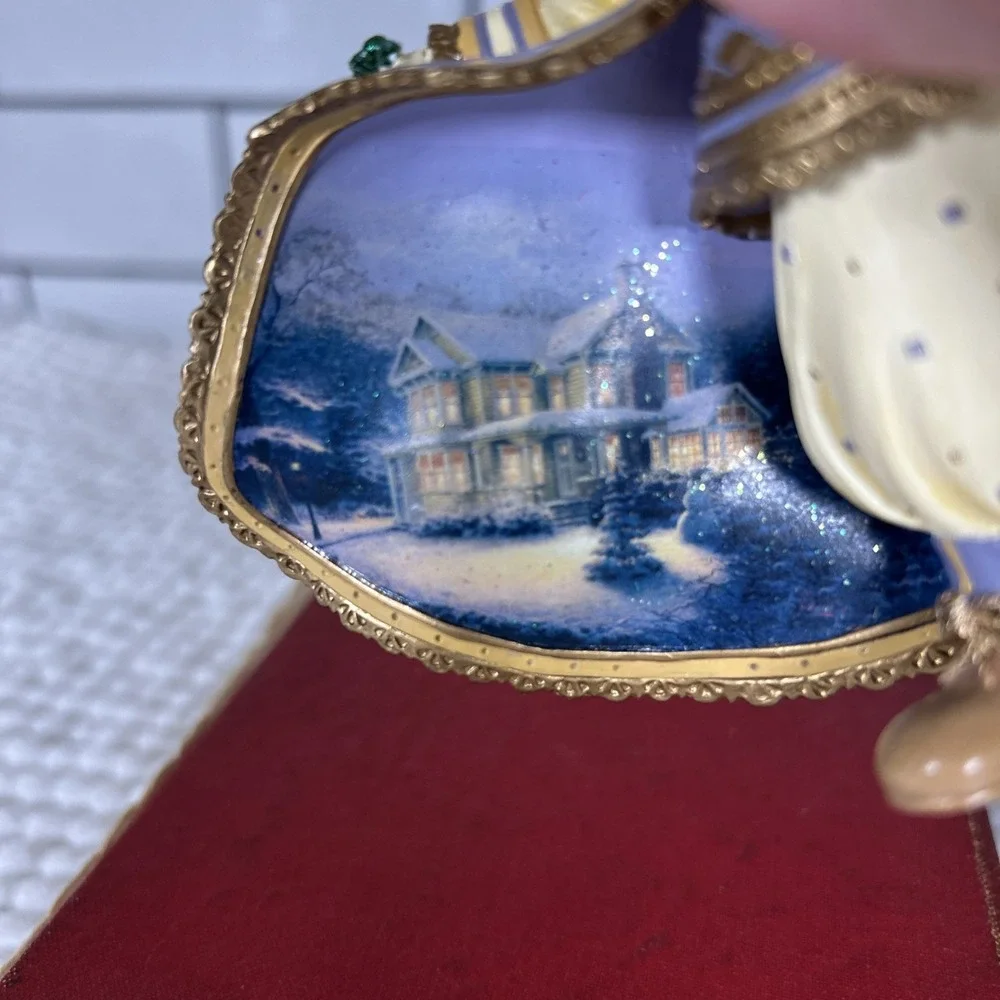 Thomas Kinkade Old World Santa CHRISTMAS SNOWFALL 2003 Ashton Drake Ornament - Picture 2 of 7